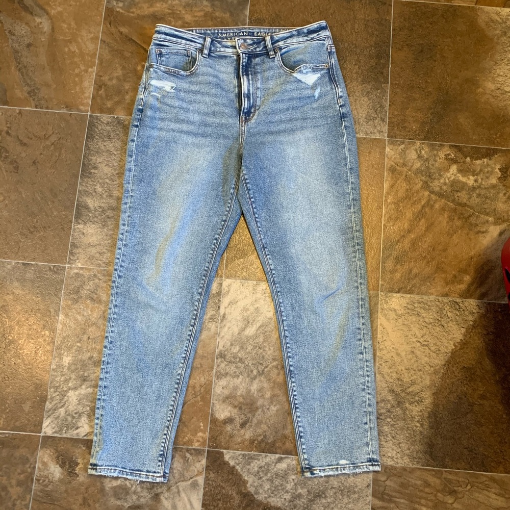 American Eagle Stretch Mom Jean